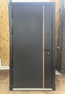 Металлическая дверь с МДФ Металлическая дверь с МДФ